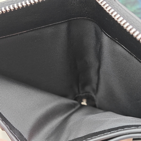 Coach wallet - Picture 2 of 6